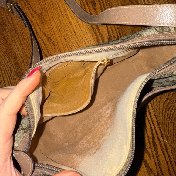 Gucci crossbody bag